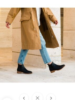 Nisolo Everyday Eva Black Chelsea Boots